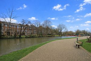 Photo 18- click for photo gallery